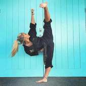 Karate Girl Kick  HD Wallpapers on 9Apps