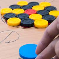 Carrom Disc Pool bordspel