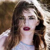 Beautiful Girls Wallpapers icon