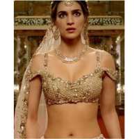 Kriti Sanon Hot Hd Wallpapers