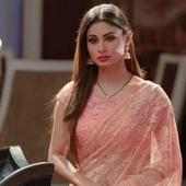 Mouni Roy Wallpaper HD on 9Apps