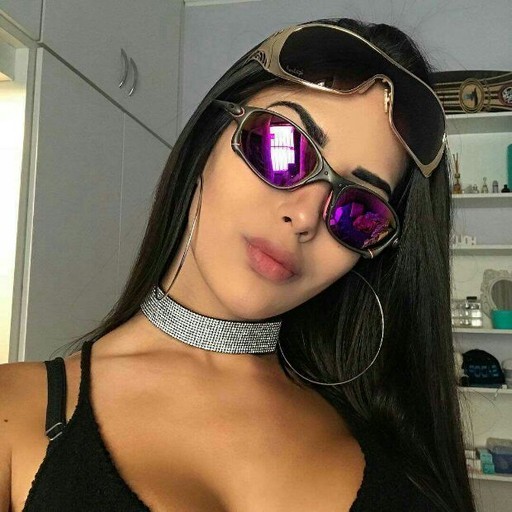 Frases de Mina Maloka: Legendas para fotos sozinha icon