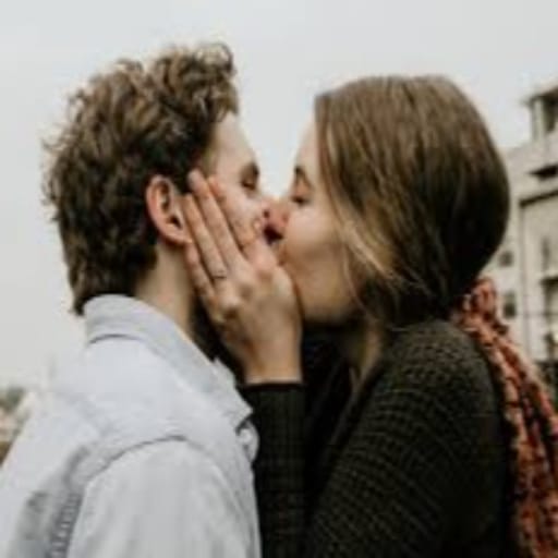 kiss stickers for whatsapp icon