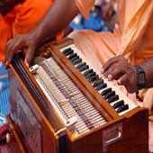 Explore Hare Krishna Kirtans on 9Apps