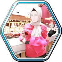 Photo Montage - Hijab Selfie