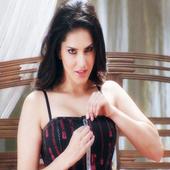 Sunny Leone- Star Struck أيقونة