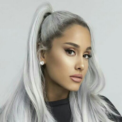Ariana Grande wallpaper 2022 icon