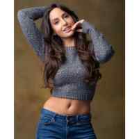 Nora Fatehi Hot HD Wallpapers