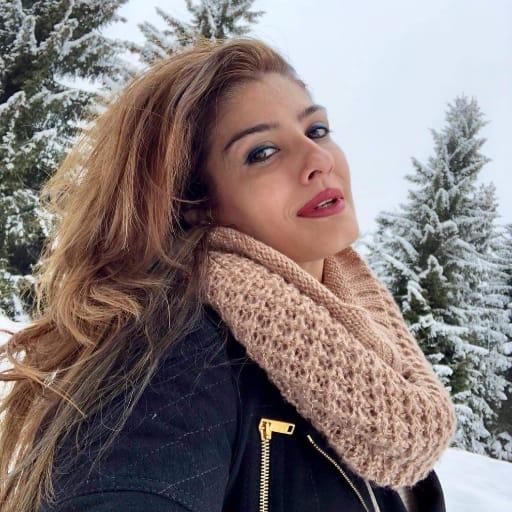 Raveena Tandon HD Wallpapers icon