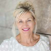 Angelica medium on 9Apps