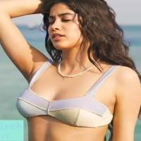Janhvi Kapoor Hot Hd Wallpapers