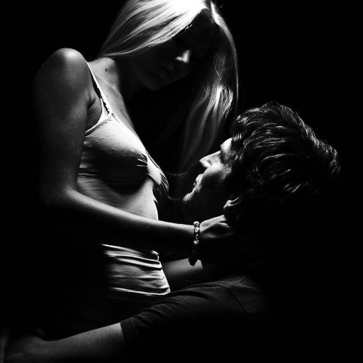 HotMao - kissing &amp; sex icon