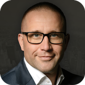 Szabó Péter -Motivációs Előadó أيقونة