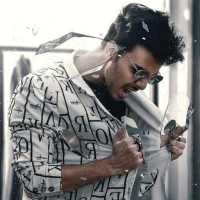 Vijay Mahar Stocks - Editing Background and PNG on 9Apps