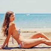 Sexy Hot Bikini Girls Wallpapers HD