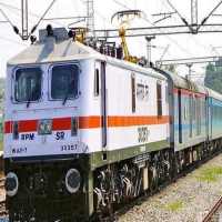 Live Train Status, PNR Status, Fare & Live Station