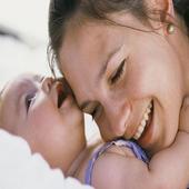 الحمل والولادة أيقونة