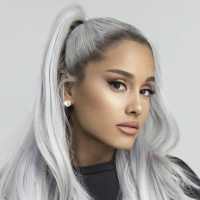 Ariana Grande Wallpapers - WallEs on 9Apps