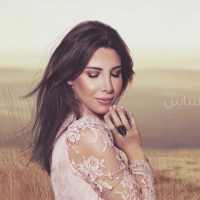 Nancy Ajram/ نانسي عجرم - الحب زي الوتر فيديو كليب on 9Apps