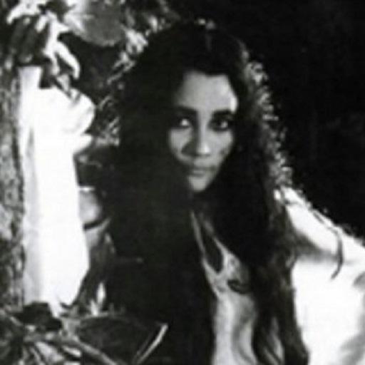 Suzzanna Ratu Film Horror Terbaik icon