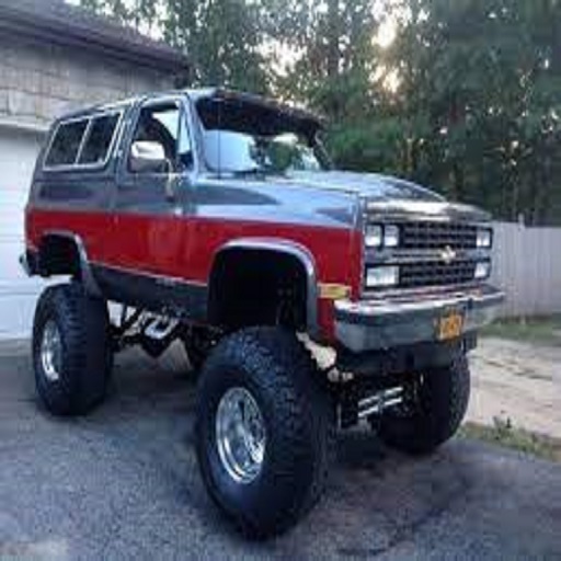 Monster Truck Car Crashing Game icon