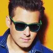 Salman Khan Wallpapers on 9Apps