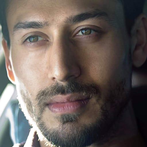 Tiger Shroff Wallpapers icon