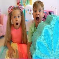 Diana and Roma funny shows