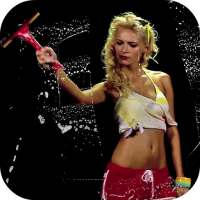 Screen Washer Girl Wallpaper