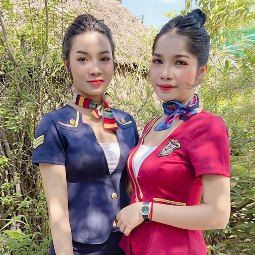 Beautiful Girls Wallpaper icon