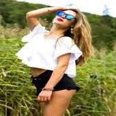 ارقام مطلقات للتعارف on 9Apps