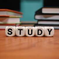 Study and Focus Wallpaper on 9Apps