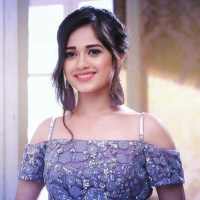 Jannat Zubair Wallpaper on 9Apps