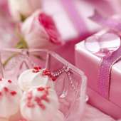 birthday gift Wallpaper HD on 9Apps