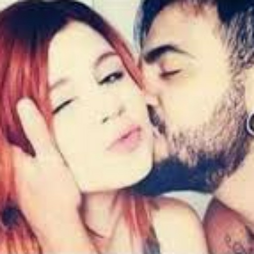 شات بنات أيقونة