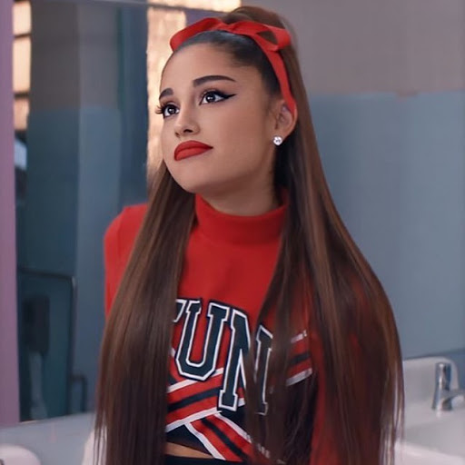 Ariana Grande Wallpaper HD 2021 screenshot 3