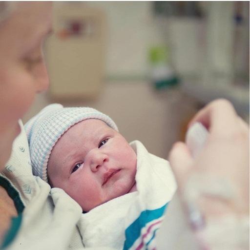 Cuidados del bebé icon