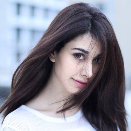 Warina Hussain HD Photos, Images &amp; Wallpapers icon