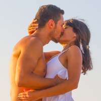 Romantic Love Messages SMS App