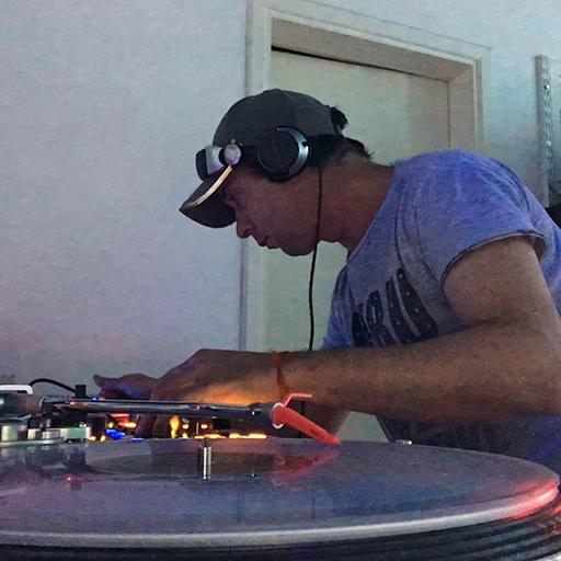 DJ Hernán Moreno icon