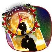 Hot Kiss Clock Live Wallpaper