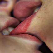 Suhagraat Sex on 9Apps