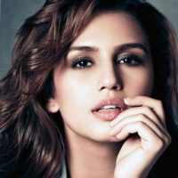 Huma Qureshi HD Wallpapers on 9Apps