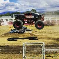 Monster Truck Racing Wallpaper on 9Apps